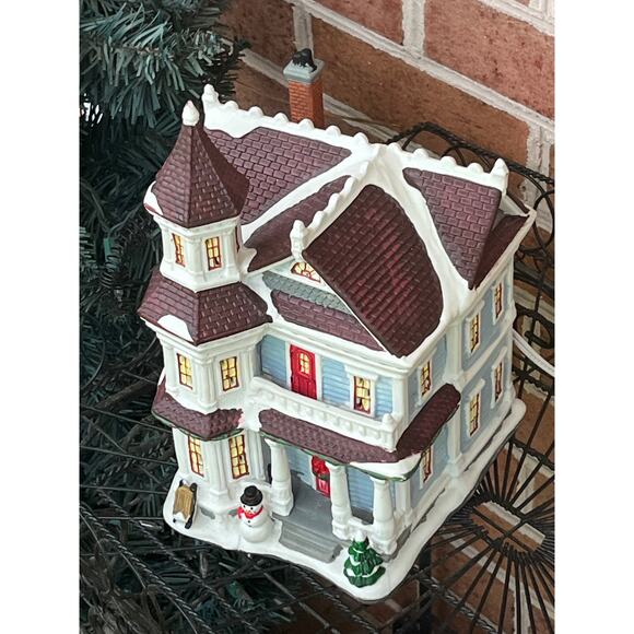Christmas Village House  Lighted Ceramic Porcelain Blue Victorian Snow - Picture 6 of 16